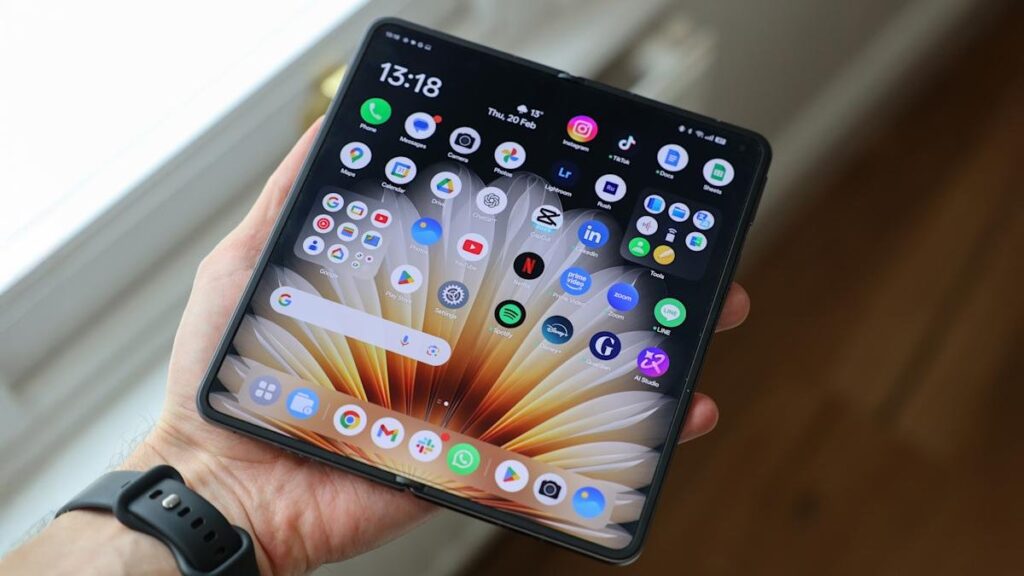 Smartphone Stagnation? Why 2026 Foldables are the Only Innovation That Matters